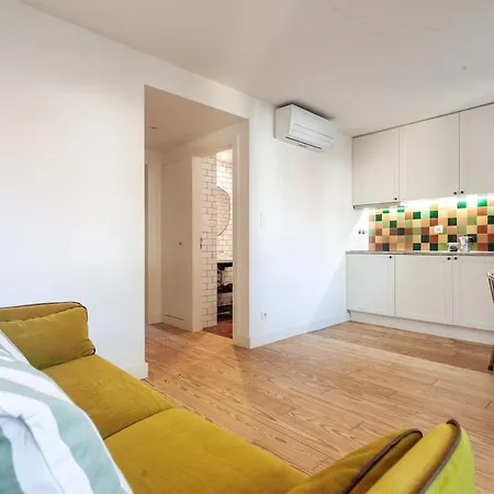 Quiet Oasis With A Private Patio * Lisboa